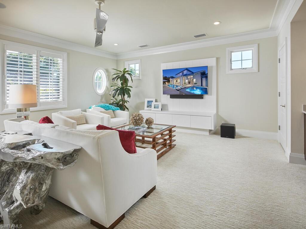 OLDE NAPLES - Residential