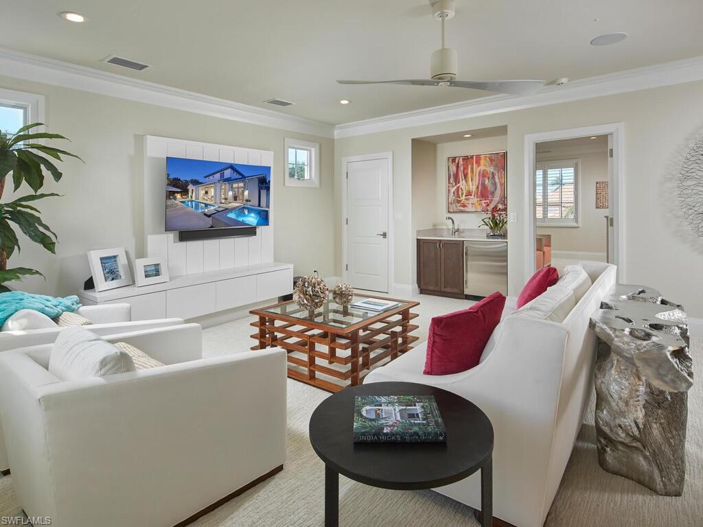 OLDE NAPLES - Residential