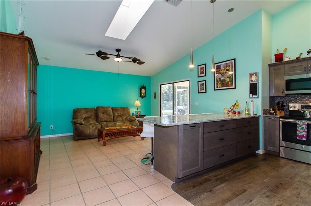 GOLDEN GATE ESTATES - Residential