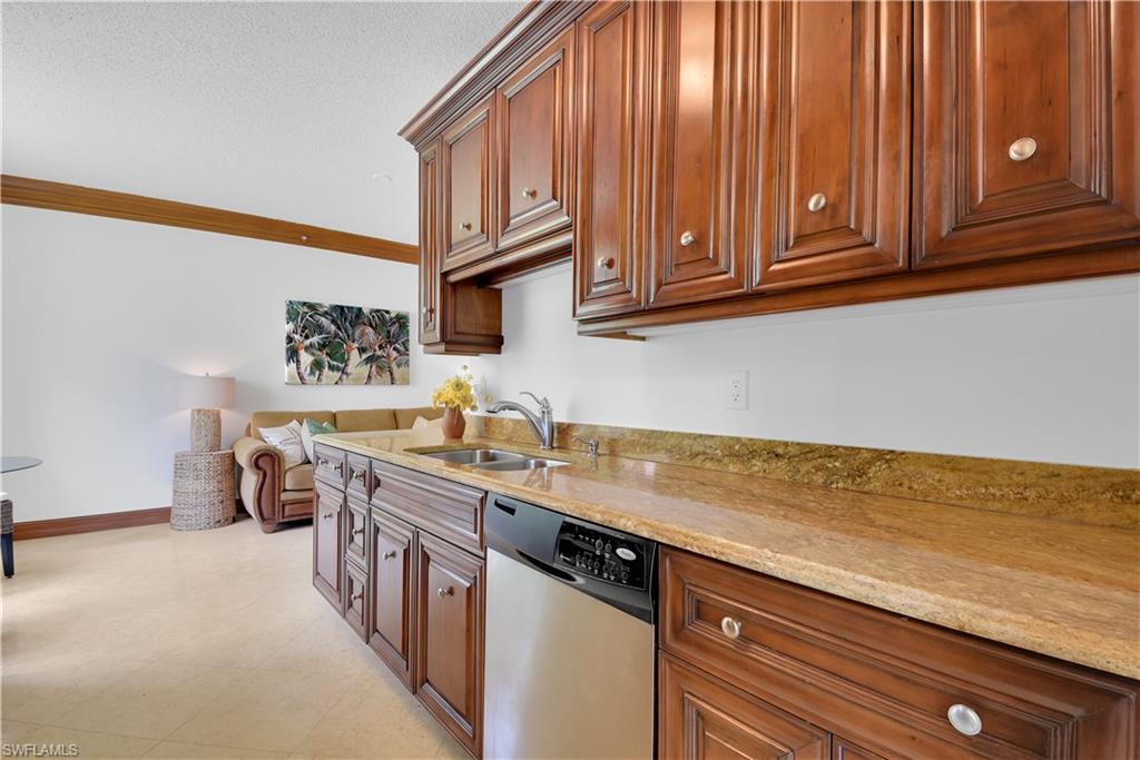 SILVER OAKS - Residential