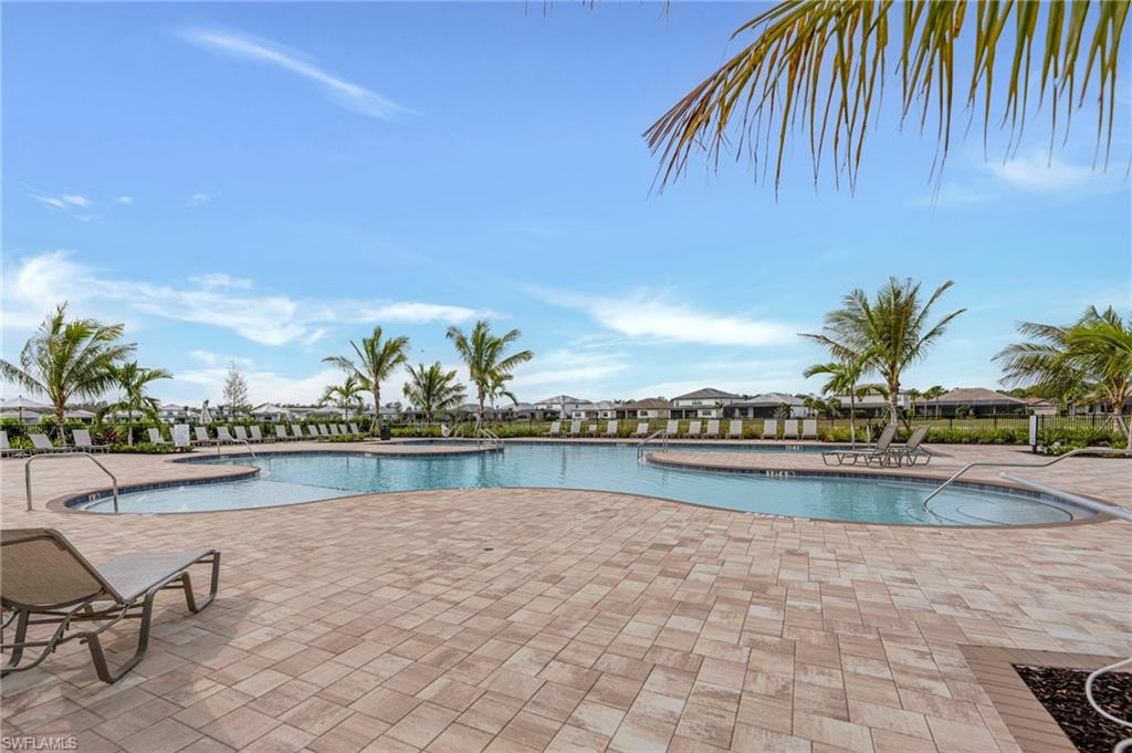 VERDANA VILLAGE - Residential