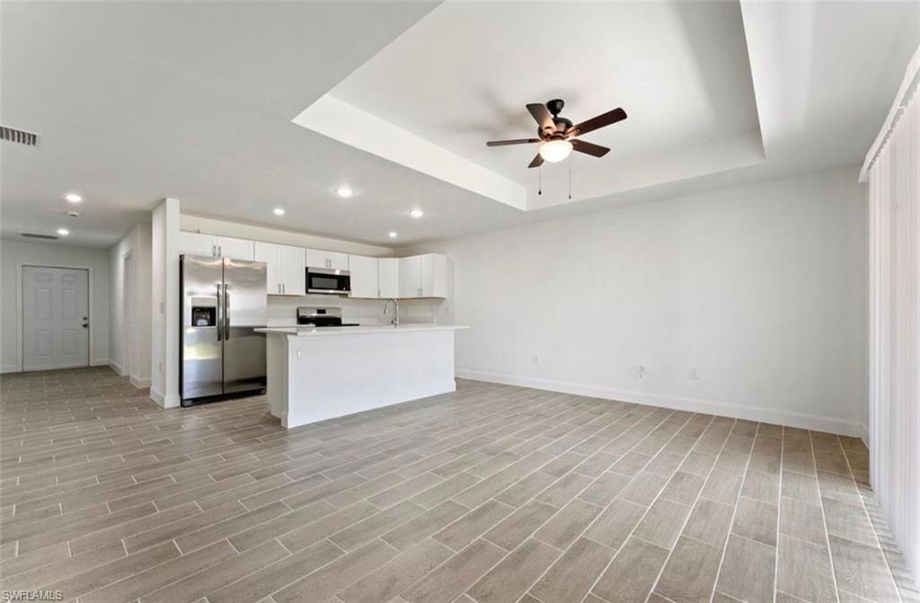 LEHIGH ESTATES - Residential Lease