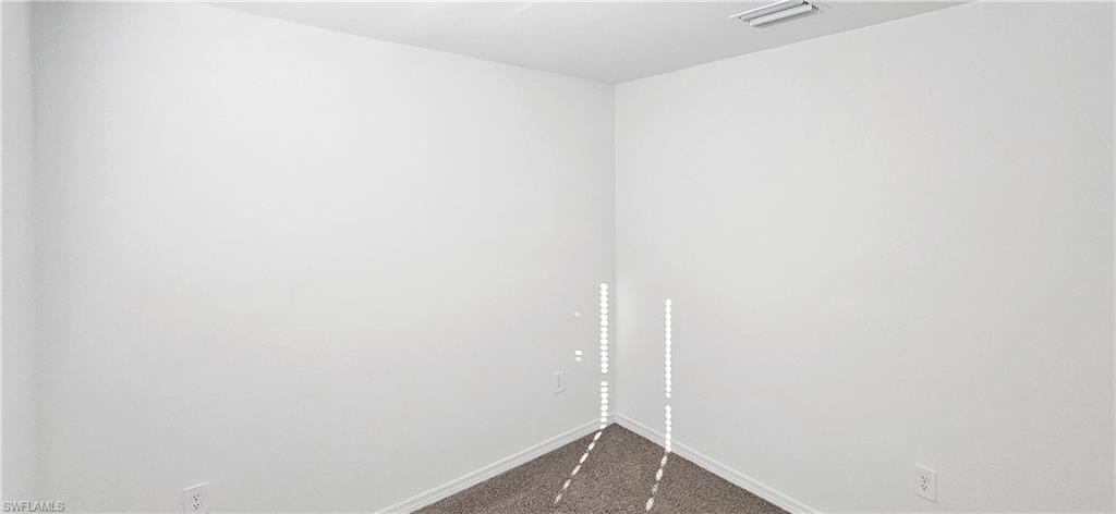 WHISPERING LAKES - Residential