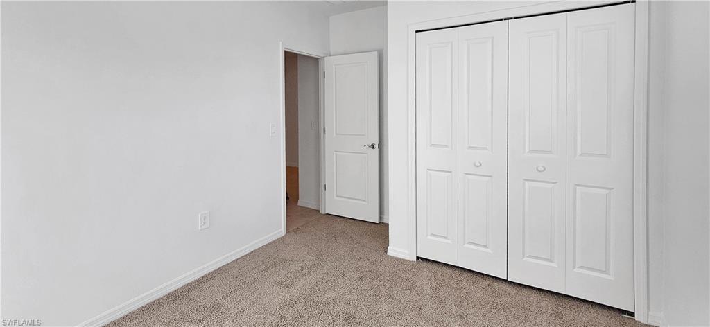 WHISPERING LAKES - Residential