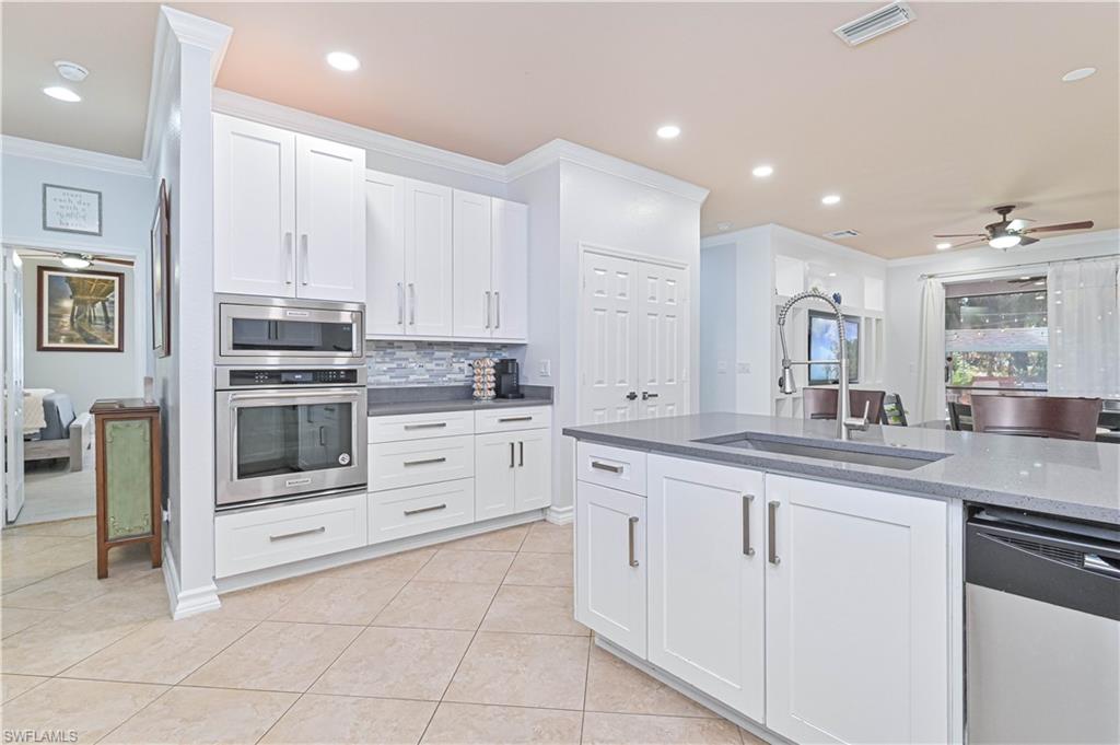 GLADIOLUS PRESERVE - Residential