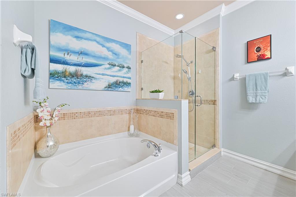 GLADIOLUS PRESERVE - Residential