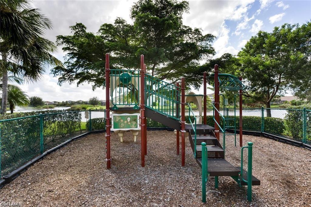 GLADIOLUS PRESERVE - Residential