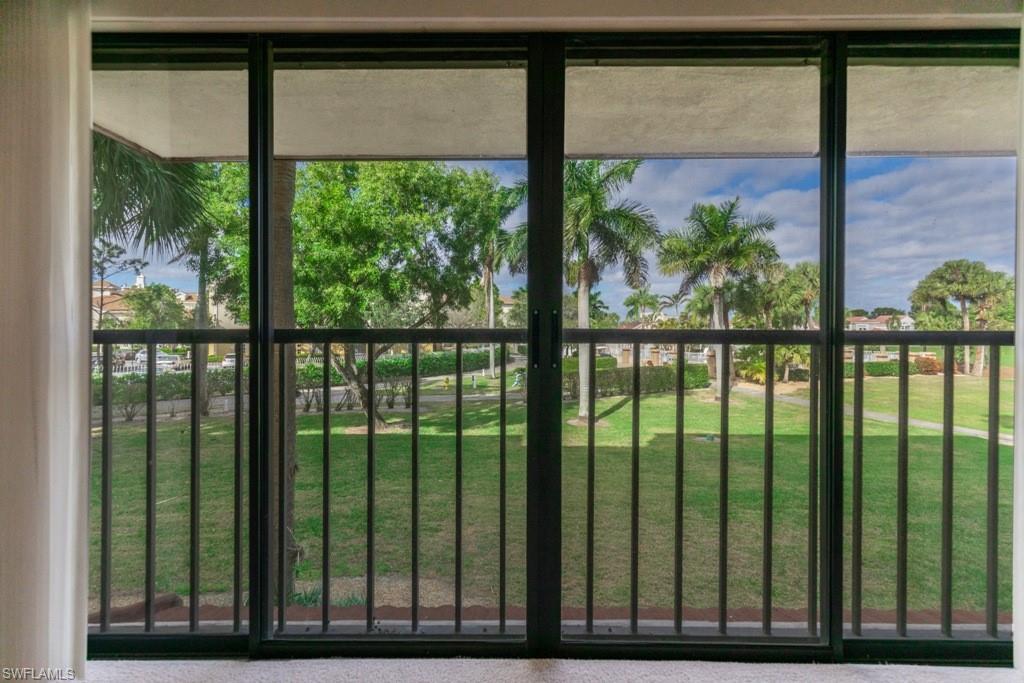 SEVEN LAKES - Residential