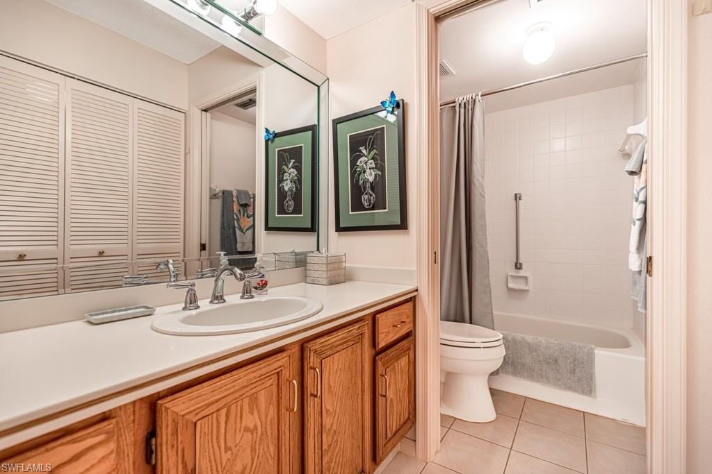 SEVEN LAKES - Residential