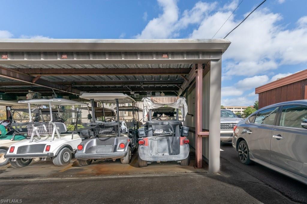 SEVEN LAKES - Residential