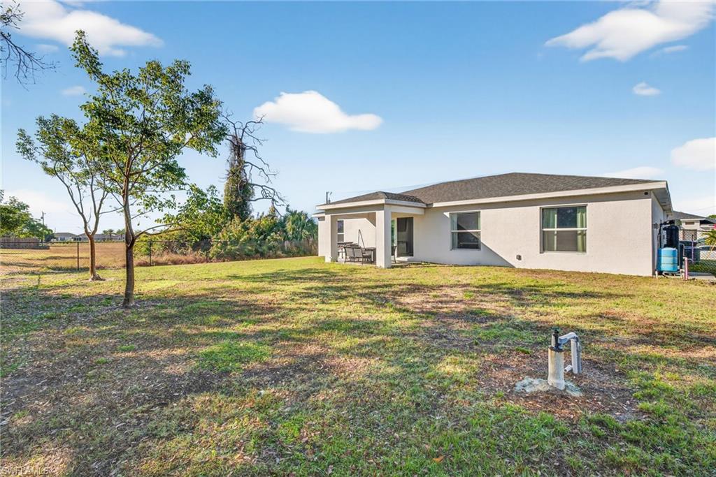 CAPE CORAL - Residential