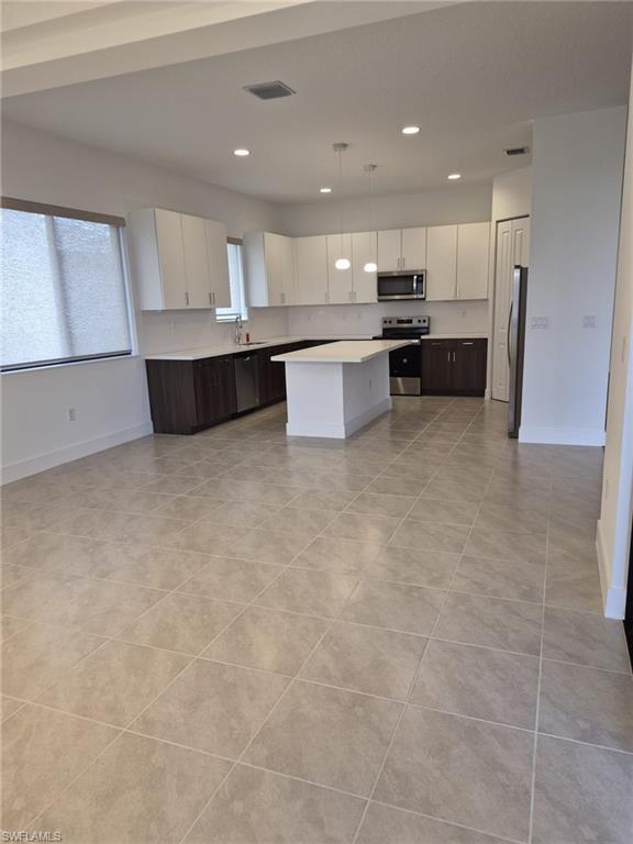 Properties 5114 Penella AVE