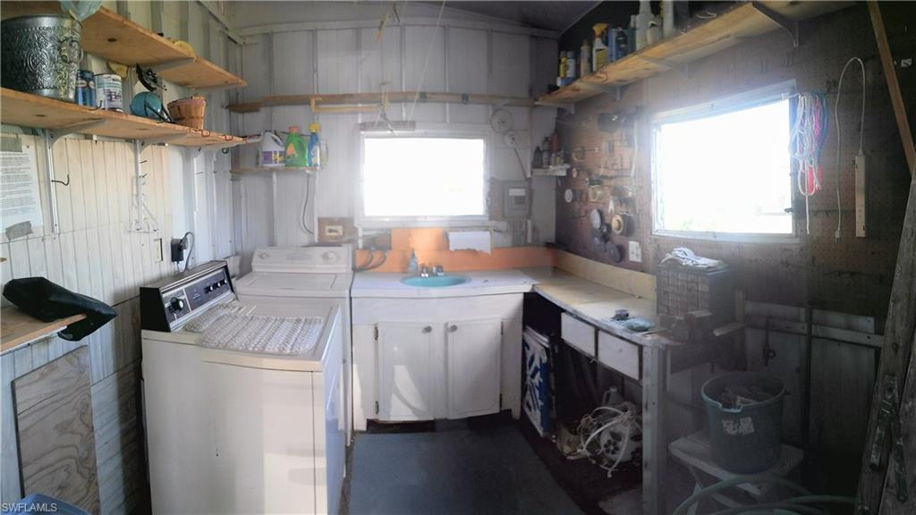 CARRIAGE VILLAGE - Residential