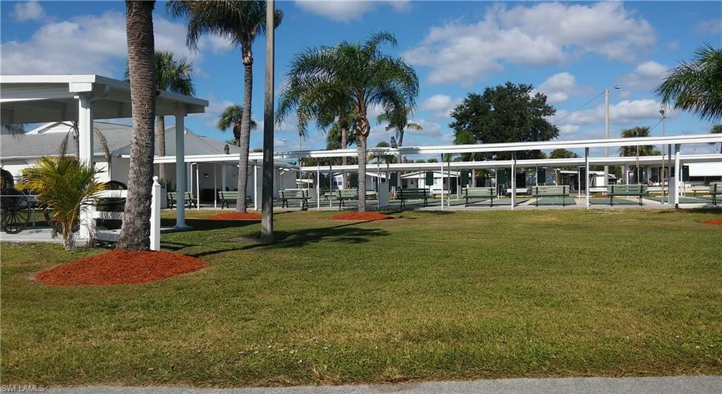 CARRIAGE VILLAGE - Residential