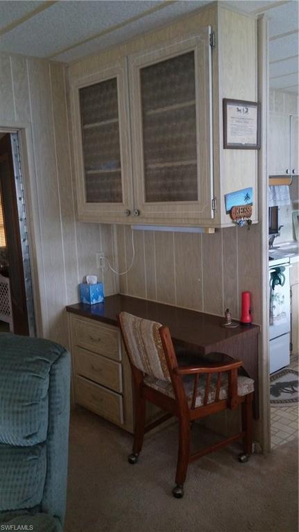 CARRIAGE VILLAGE - Residential