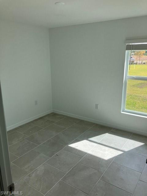 OAK VIEW - Residential Lease