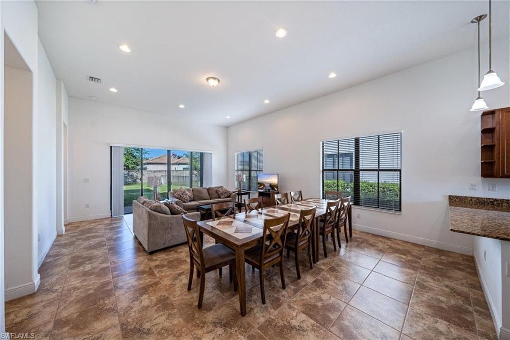 MAPLE RIDGE - Residential