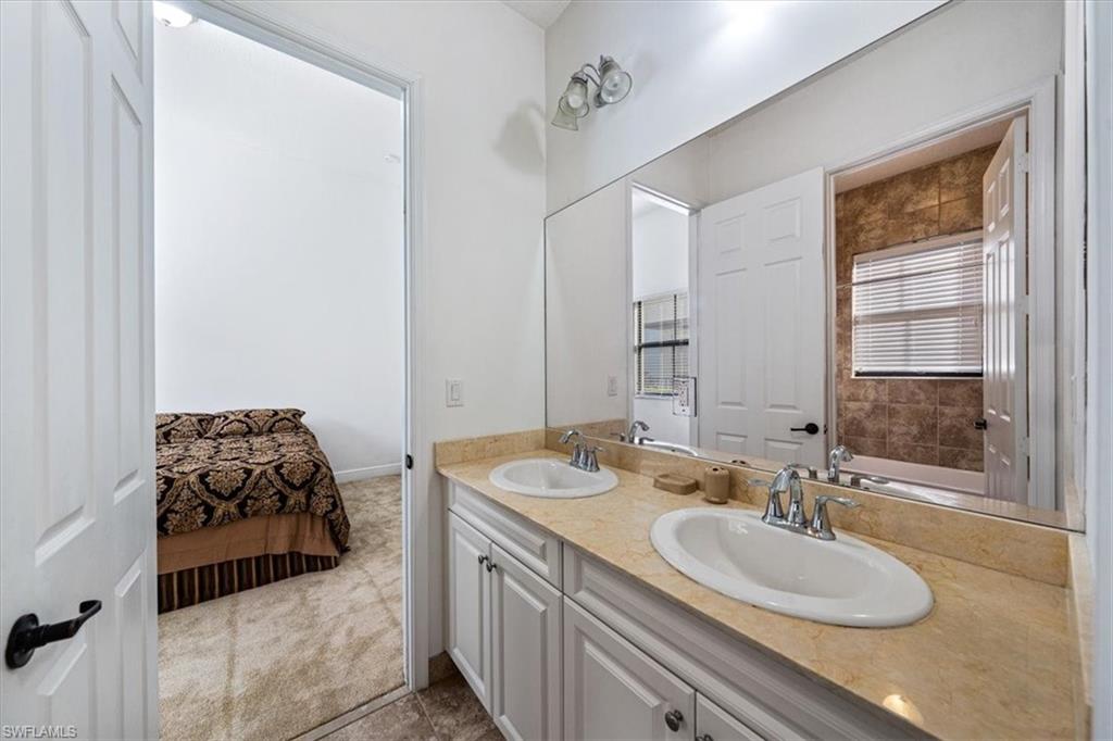 MAPLE RIDGE - Residential