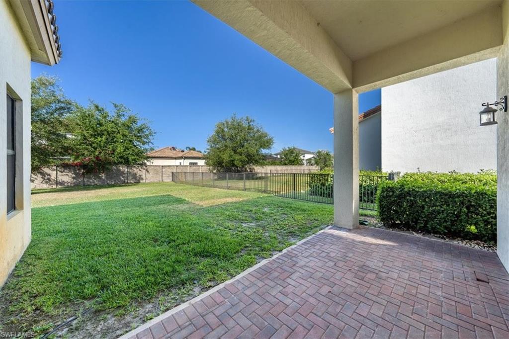 MAPLE RIDGE - Residential