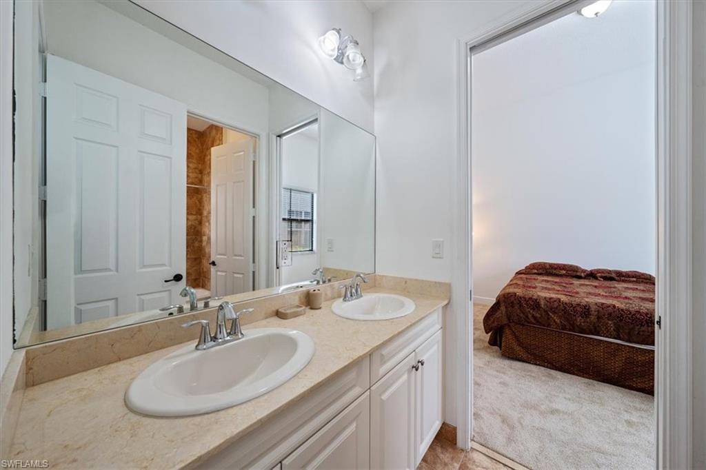 MAPLE RIDGE - Residential