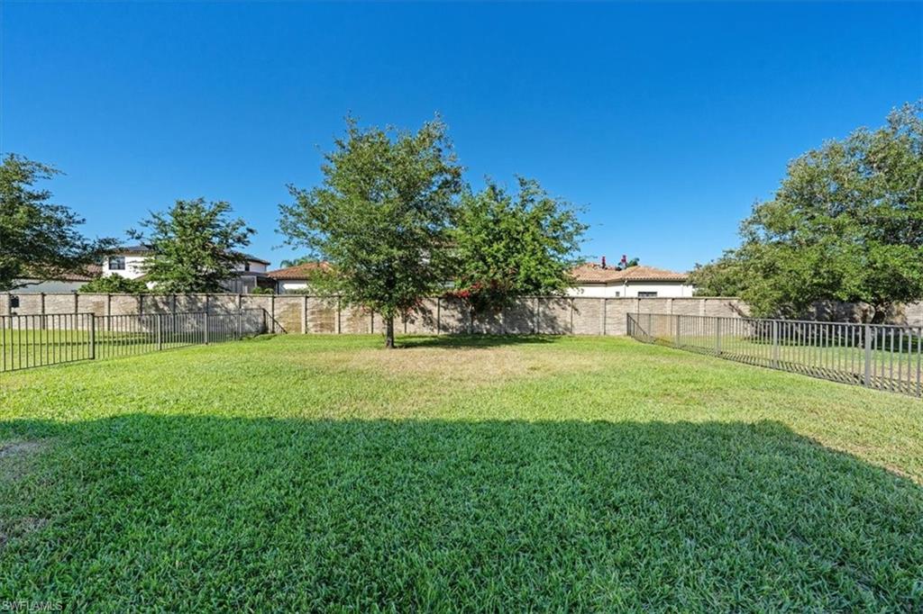 MAPLE RIDGE - Residential