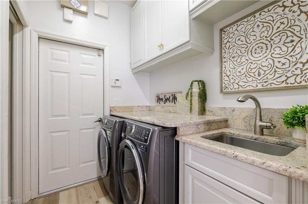 STONEYBROOK - Residential