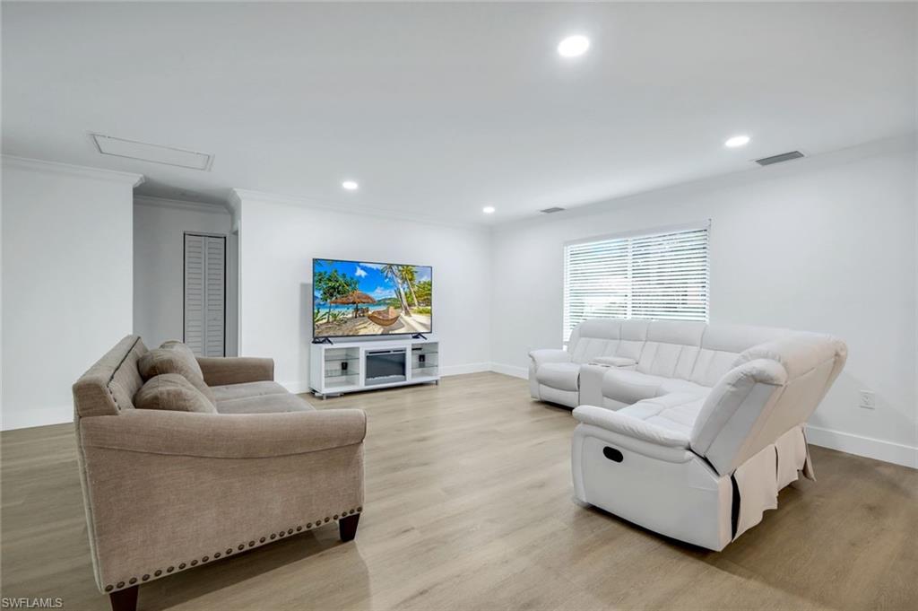 EDENBRIDGE GARDENS - Residential