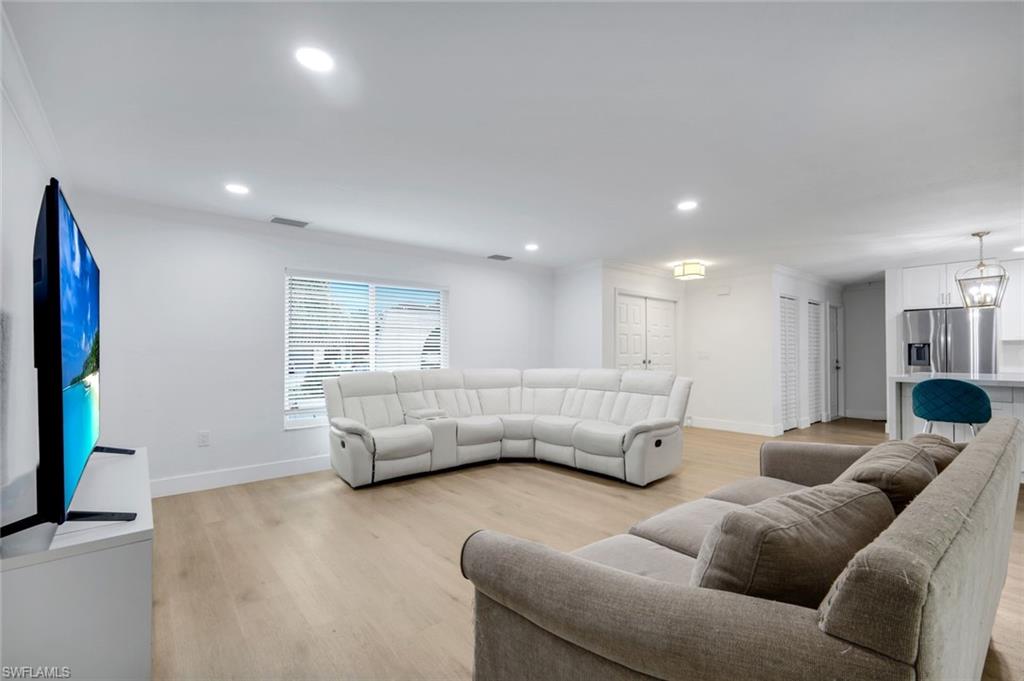 EDENBRIDGE GARDENS - Residential