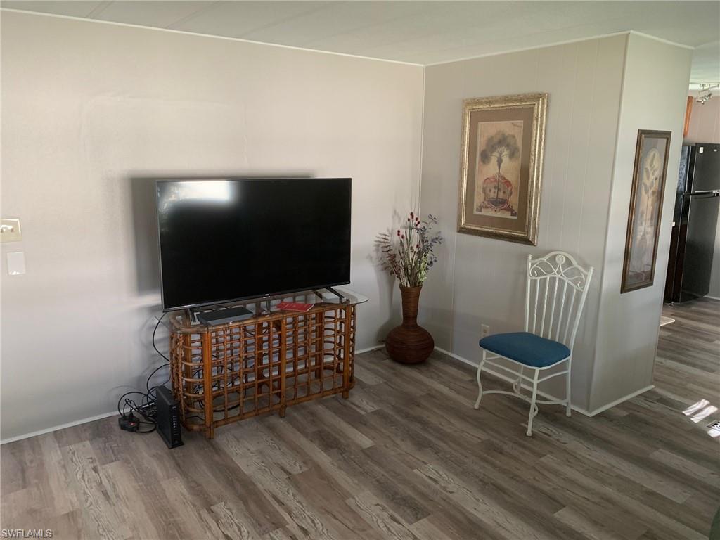 WEST WIND ESTATES - Residential