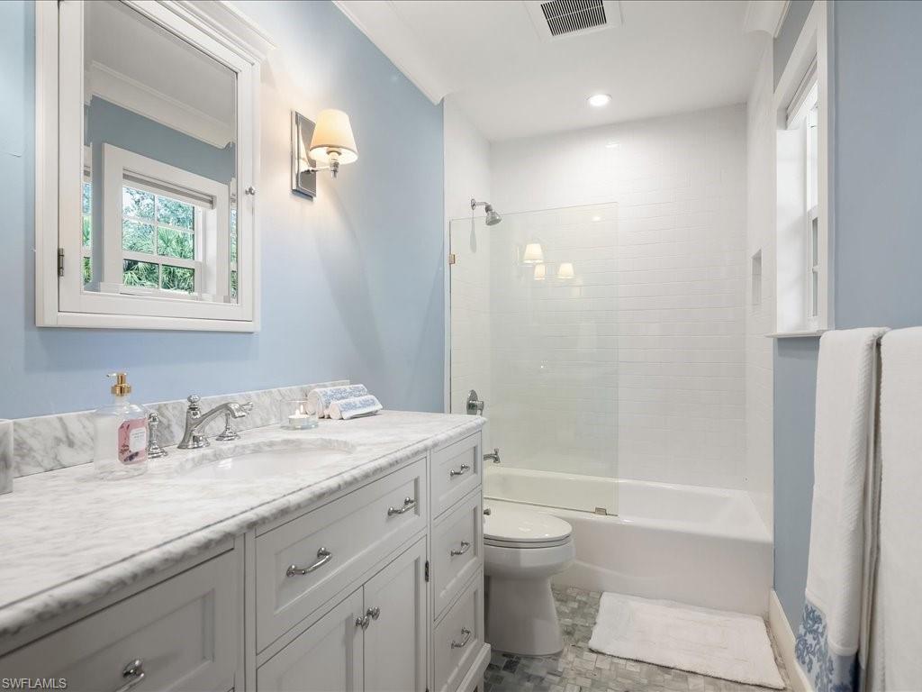 PINE RIDGE - Residential