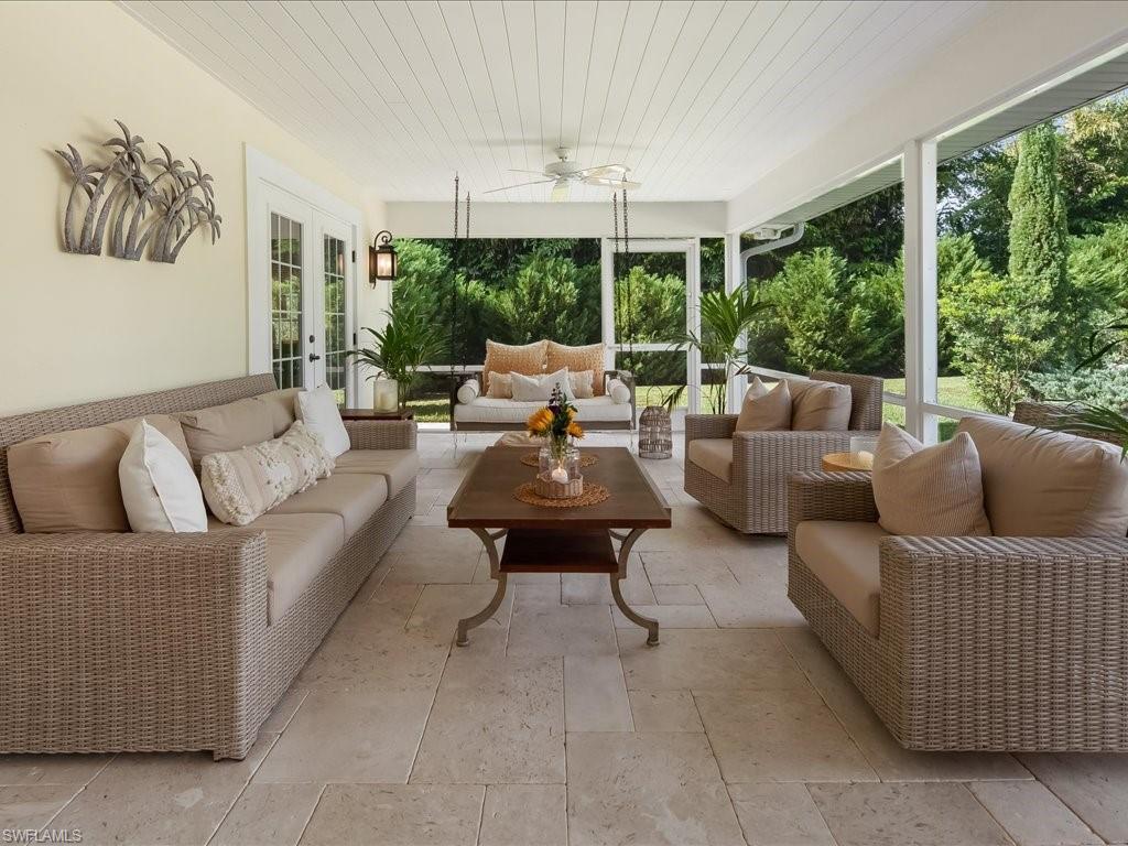 PINE RIDGE - Residential