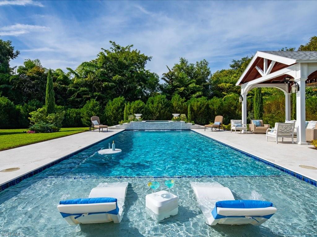 PINE RIDGE - Residential