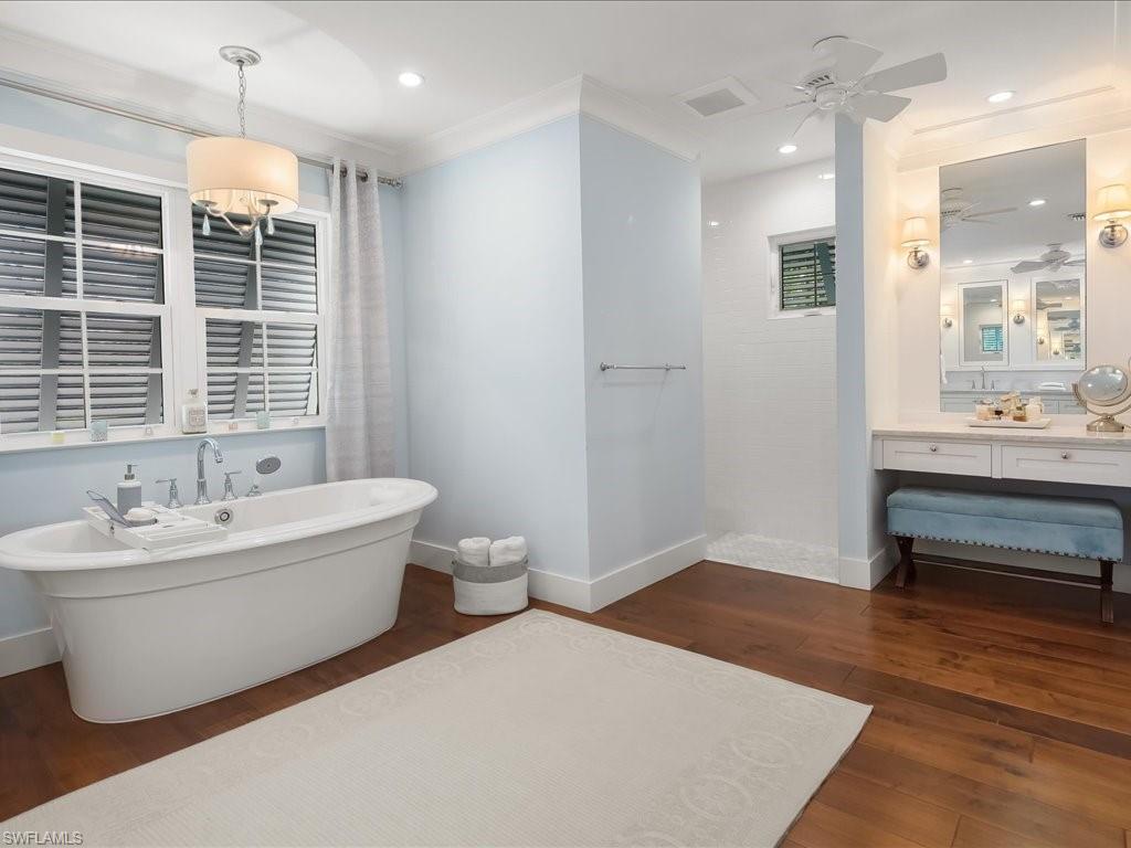 PINE RIDGE - Residential