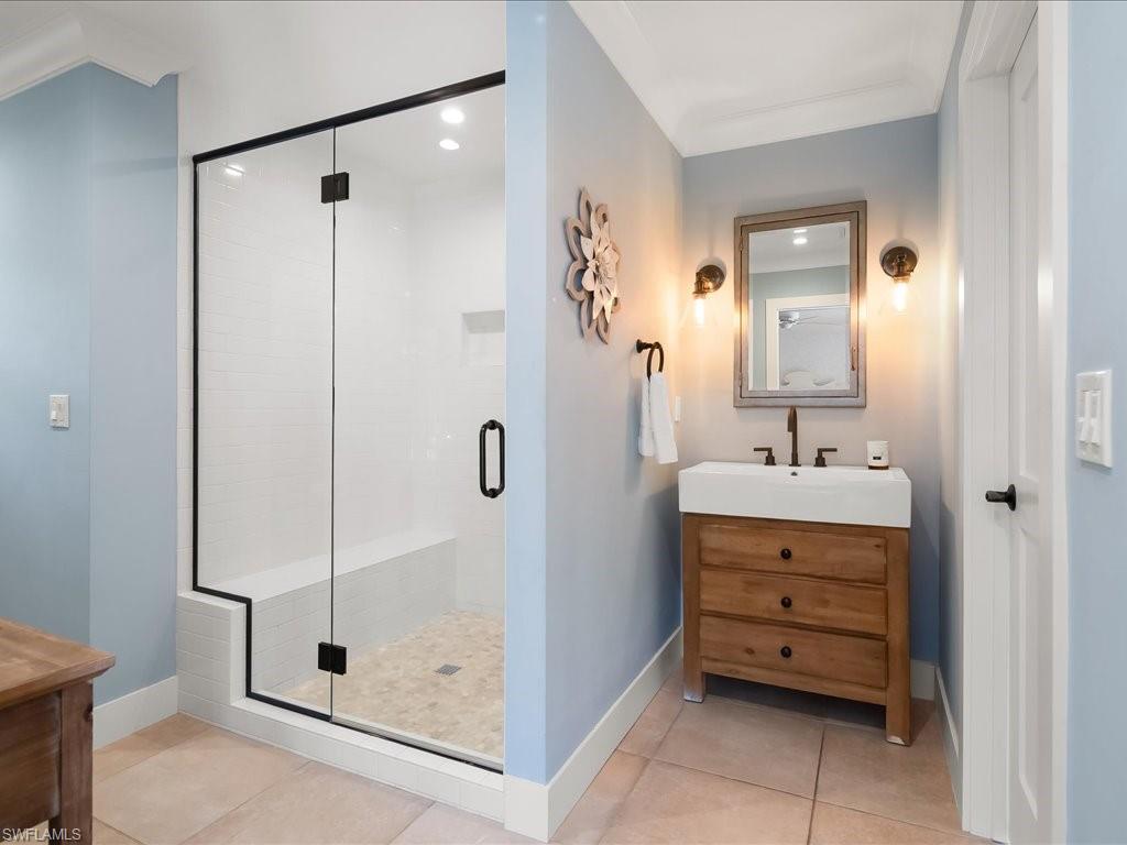 PINE RIDGE - Residential