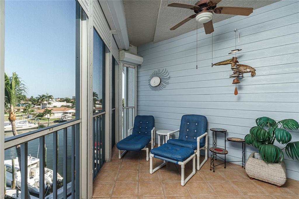 BOARDWALK CAPER - Residential