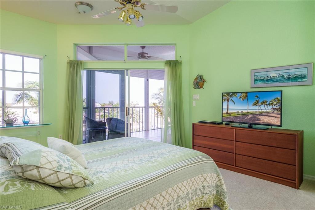 BOARDWALK CAPER - Residential