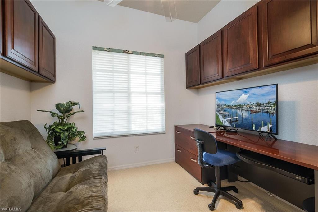 BOARDWALK CAPER - Residential