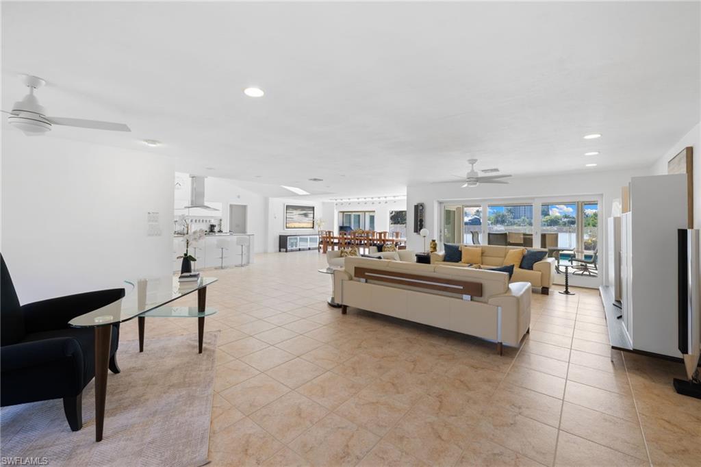 PARK SHORE - Residential