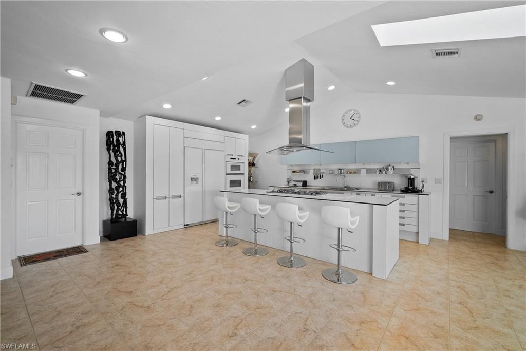 PARK SHORE - Residential