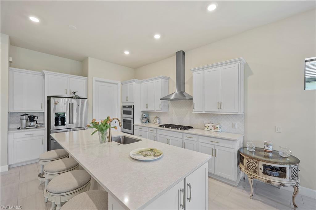 MANATEE COVE - Residential