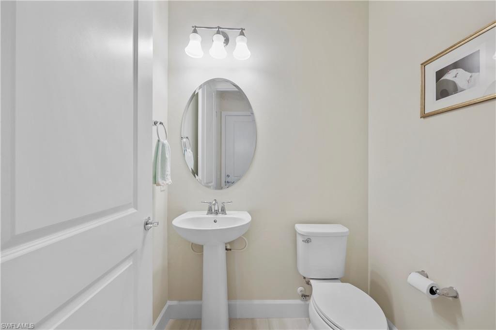 MANATEE COVE - Residential