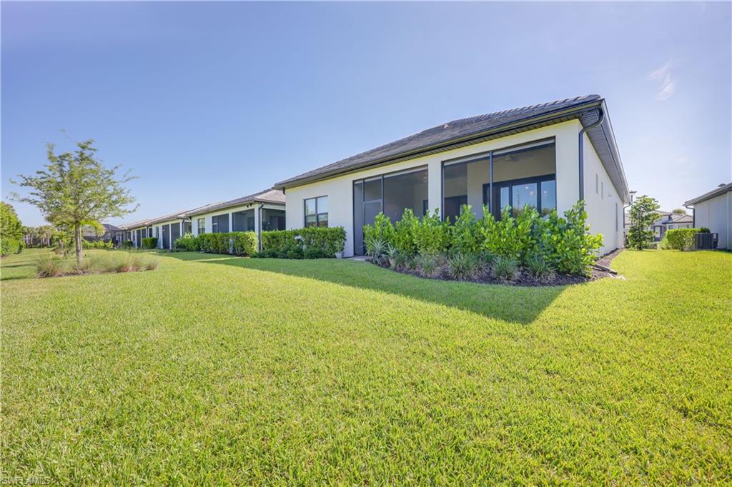 MANATEE COVE - Residential