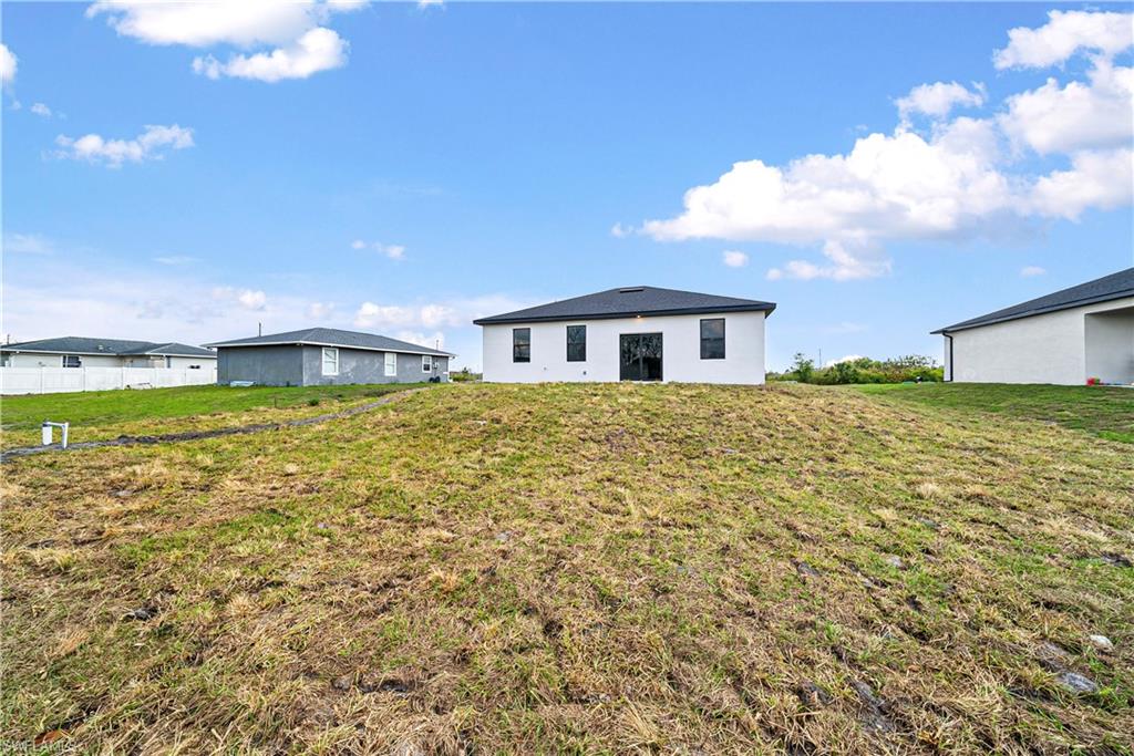 LEHIGH ACRES - Residential