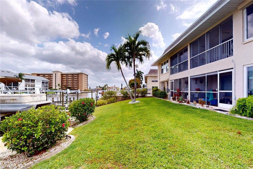 COMMODORE CONDO - Residential