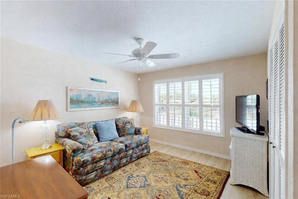 COMMODORE CONDO - Residential