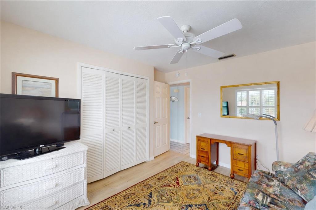 COMMODORE CONDO - Residential