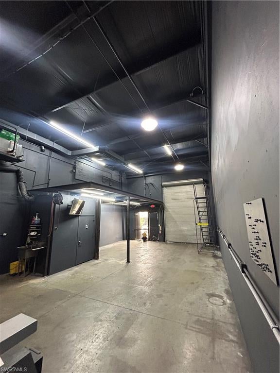 17030 Alico Commerce CT 3200