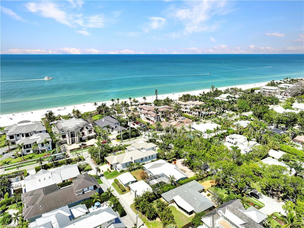 OLDE NAPLES - Residential