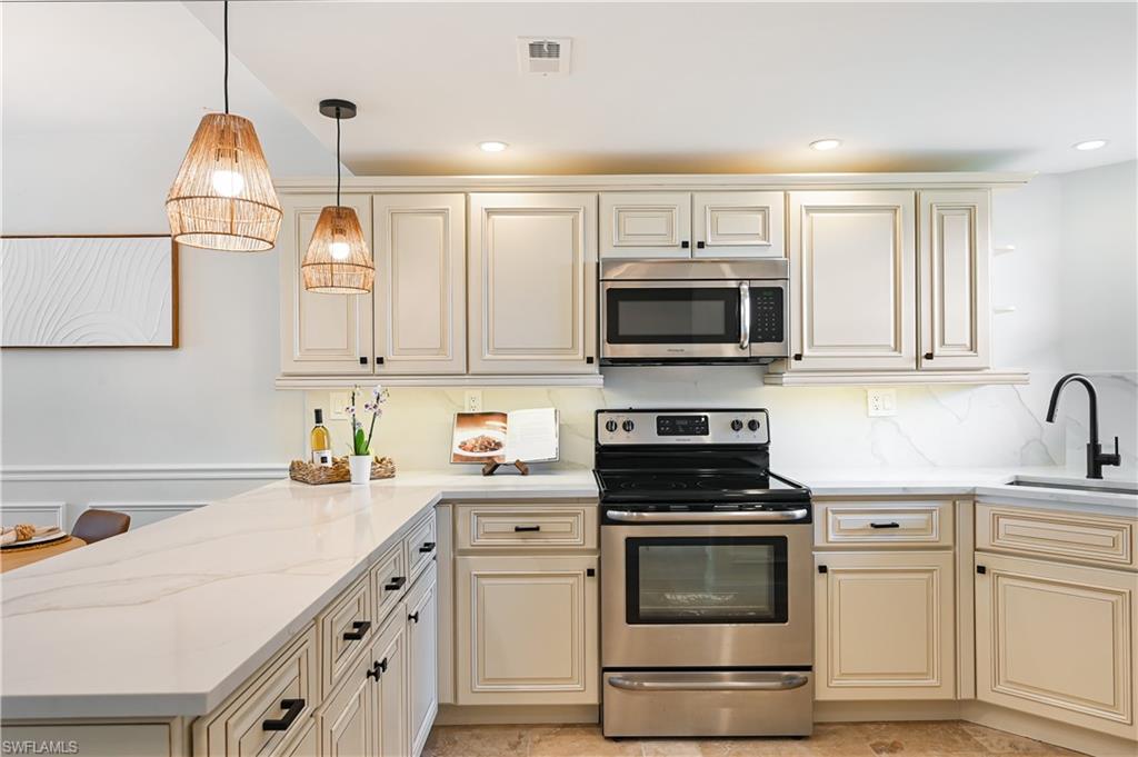 FAIRWAY GARDENS - Residential