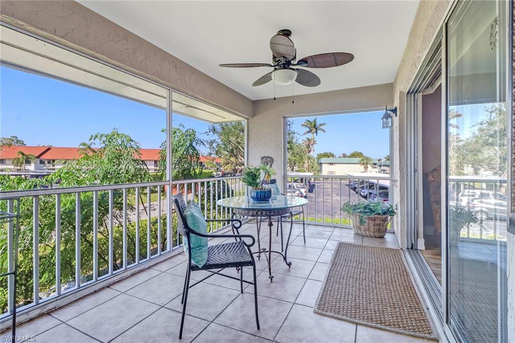 VALLEY STREAM TOWNHOUSE - Residential